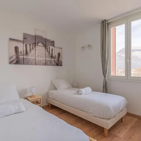 R'Apparts T4 Les Balcons De Belledonne Rhut Exterior photo